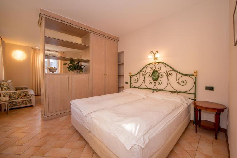 Residence La Limonera เบลลาโจ ภายนอก รูปภาพ